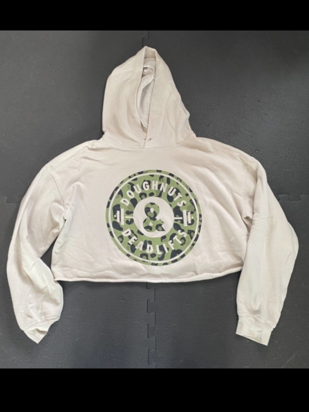 Donut and Deadlifts crop hoodie, M
